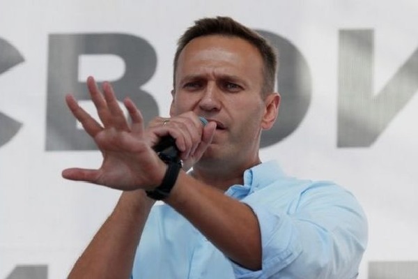 Russian opposition leader Alexei Navalny hospitalized