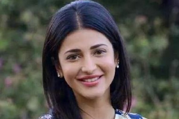 Shruti Hassan says she will not campain for his father in elections  