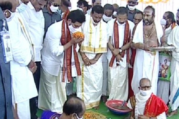 Jagan performs Bhumi Pooja for reconstruction of 9 temples