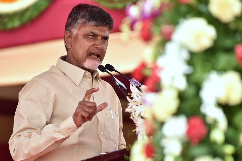 Chandrababu talks to doctors and medical experts on corona situations in AP