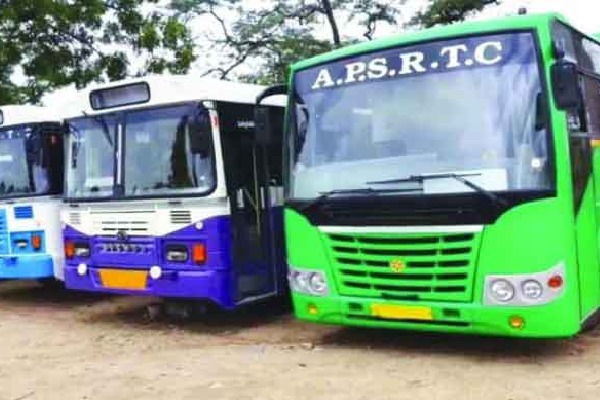 Buses from AP to Telangana resumes shortly says Perni Nani