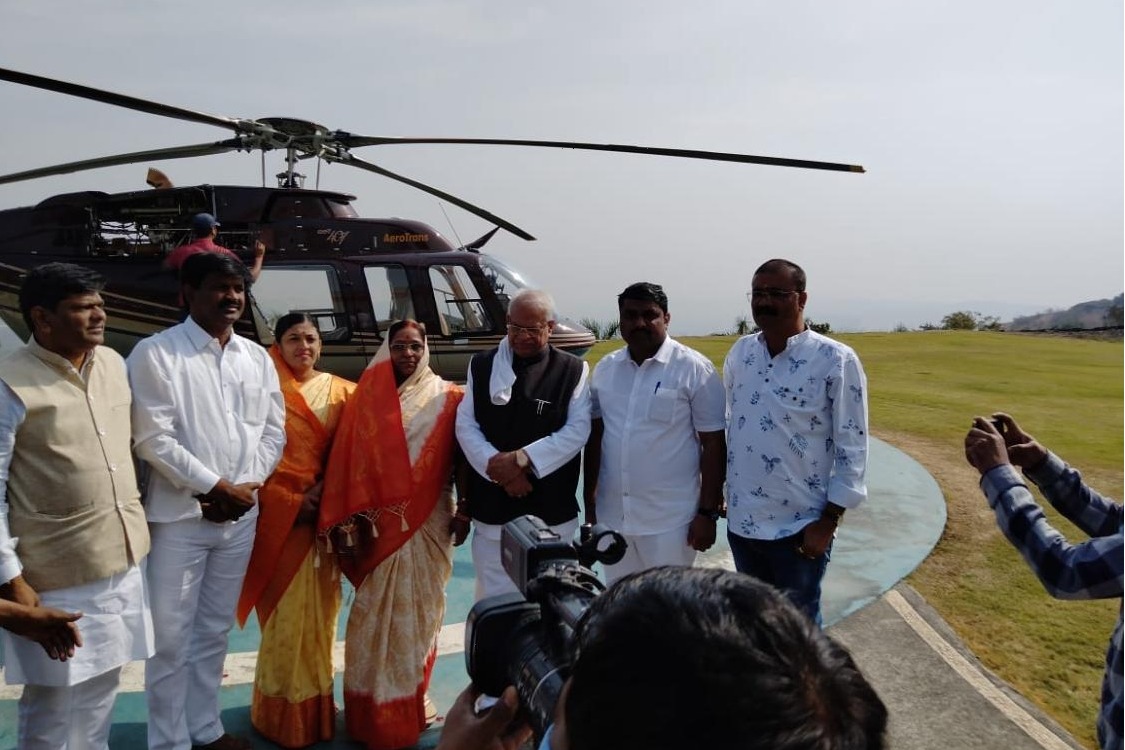 Surpanch winner came in helicopter for oath taking 
