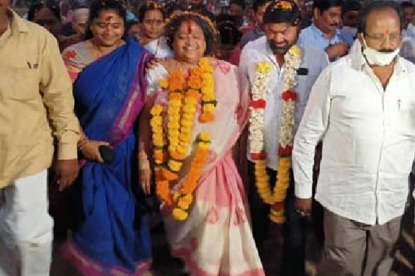 AP Assembly speaker Tammineni wife wins in Panchayat elections