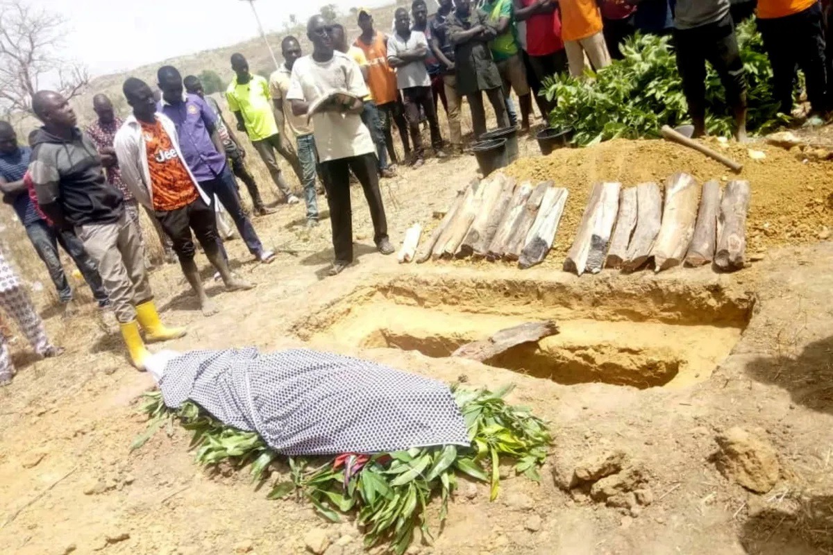 Gunmen kidnap dozens from school in central Nigeria