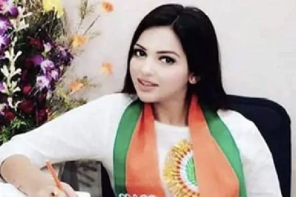 Bengal Bjp Youth Lady Leader Arrested in Cocine Case