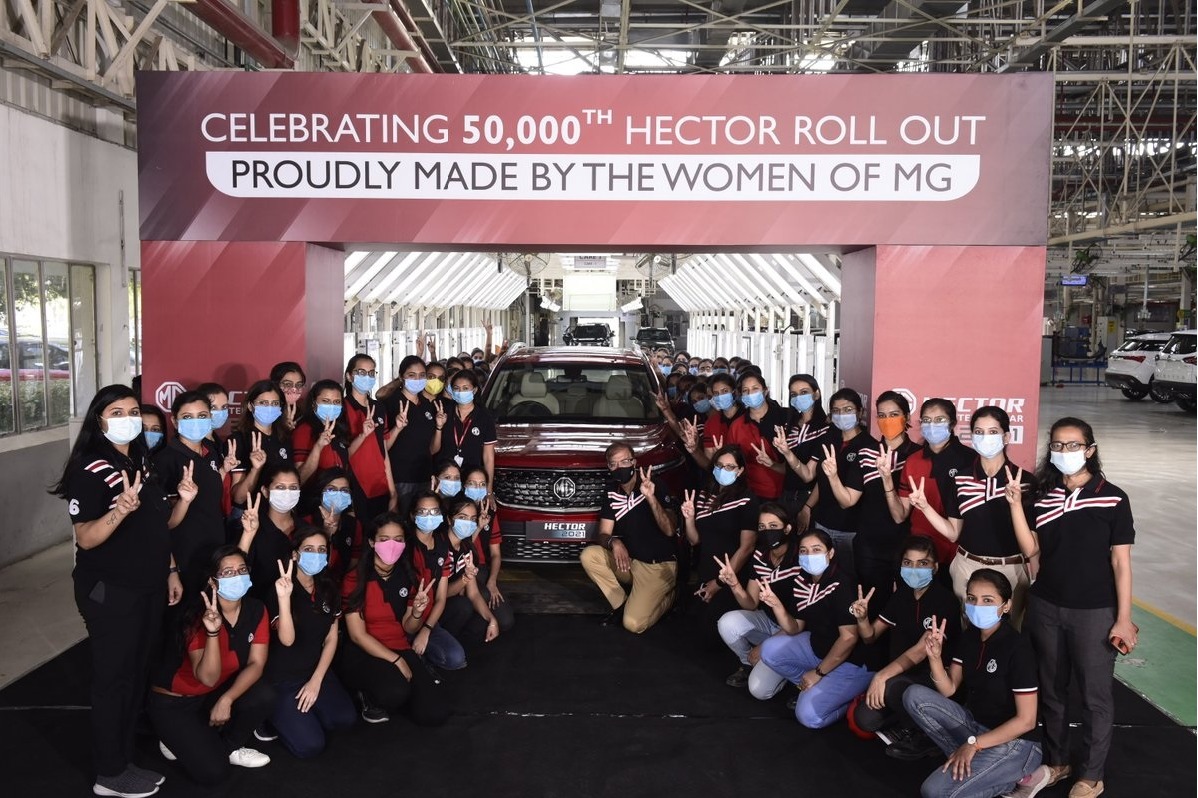 Morris Garages India Rolls Out The 50000th MG Hector With An All Women Crew