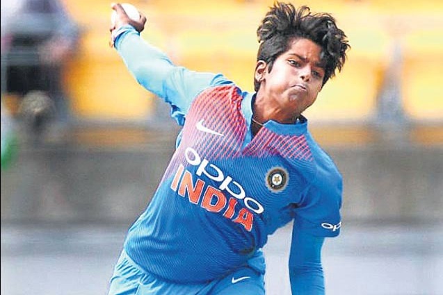 Telugu girl Arundhati Reddy selected for India T20 team