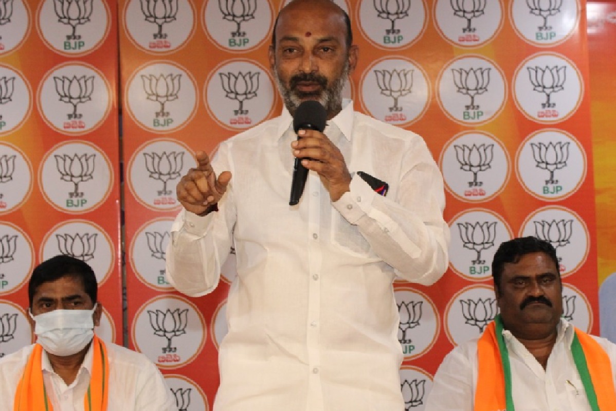 Telangana BJP Chief Bandi Sanjay warns TRS leaders