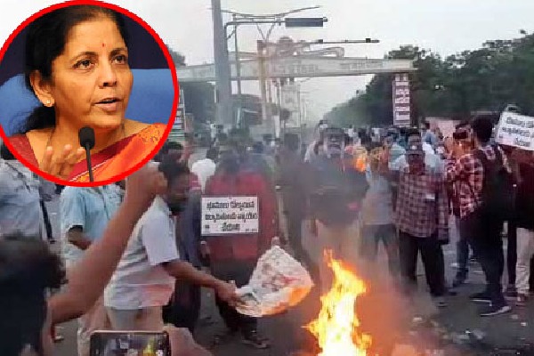 Vizag steel plant workers fires on Nirmala sitharaman answer