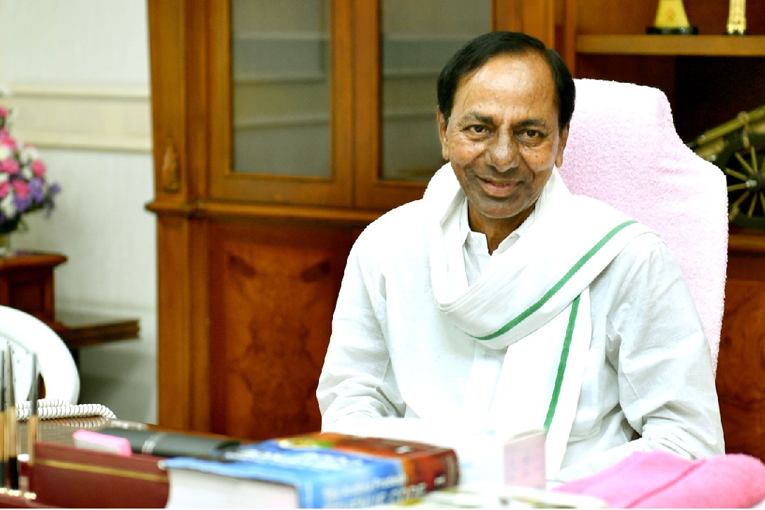 KCR decided to give 29 percent fitment to employees