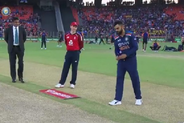 Team India won the toss in second match against England