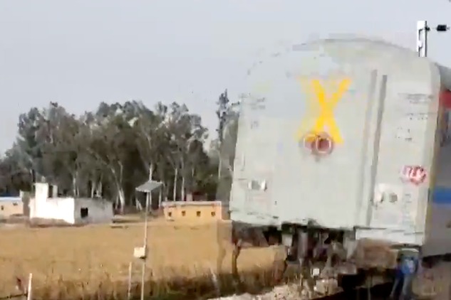  Jansatabdi train runs backwards 
