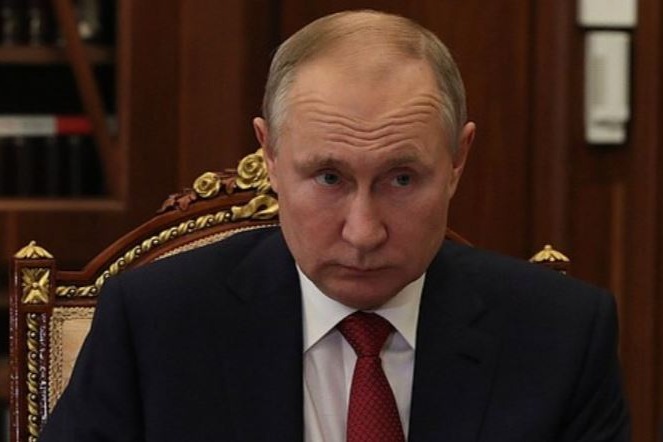 Putin Responds sattirically on Biden Killer Comment