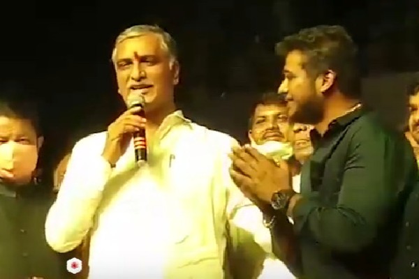  Harish Rao assures any help to Rahul Sipligunj for his first movie