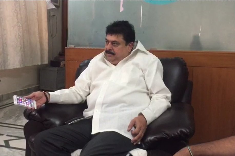 BJP MLC candidate Ramchandar Rao met election officer 