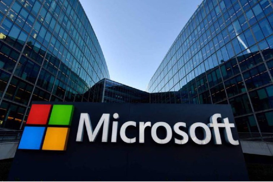 Microsoft In 10 Billion Dollars Talks To Acquire This Business