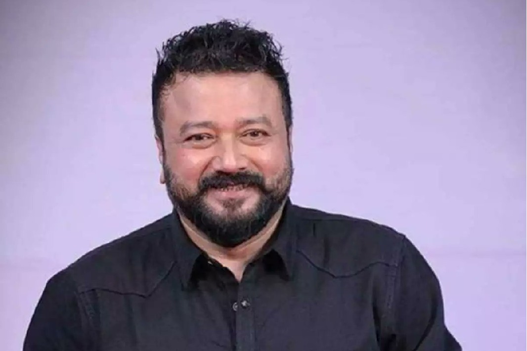 Malayalam actor jayaram to play father of Mahesh Babu 
