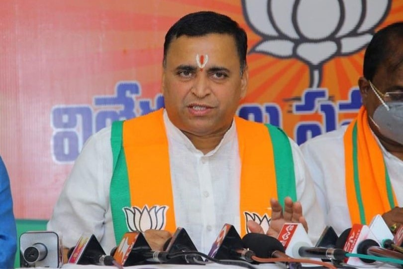 Sunil Deodhar calls YCP and TDP are family parties 