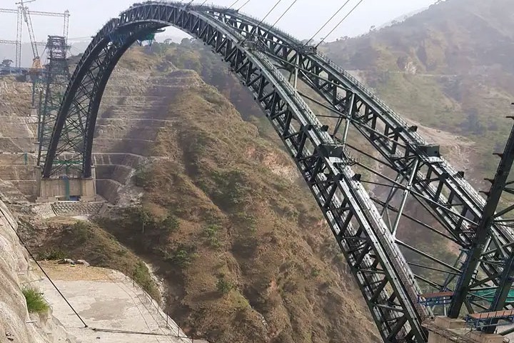 Arch Of Worlds Highest Railway Bridge In Jammu And Kashmir Completed