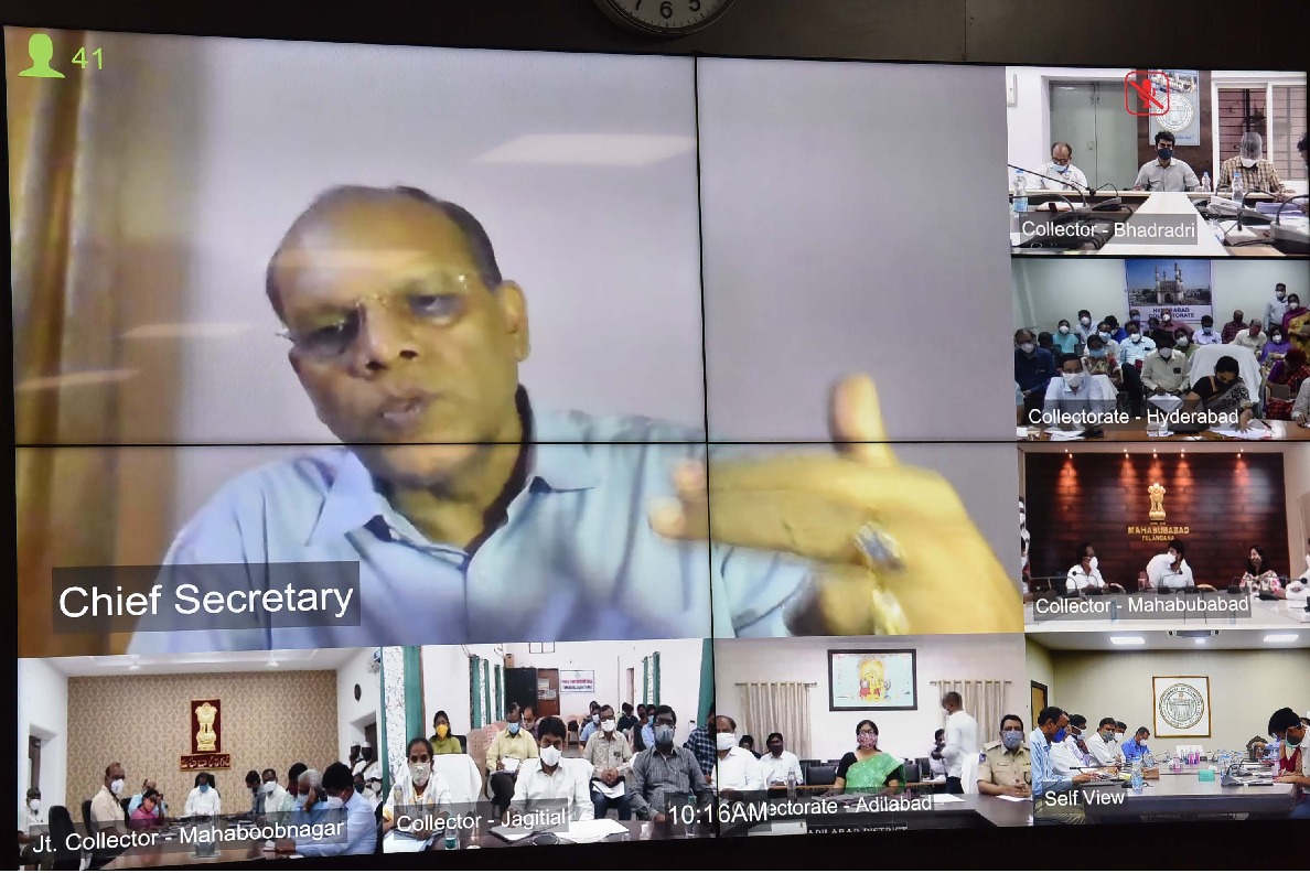 Telangana CS Somesh Kumar video conference with district collectors 