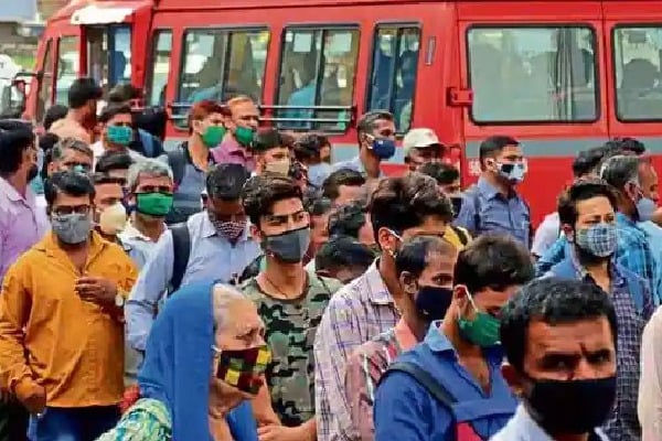 Migrant Workers Leaving Delhi Amid Lockdown Rumours