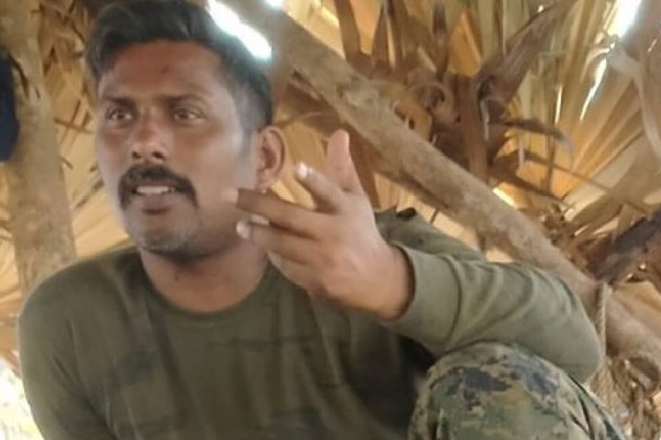 Cobra commando released by maoists