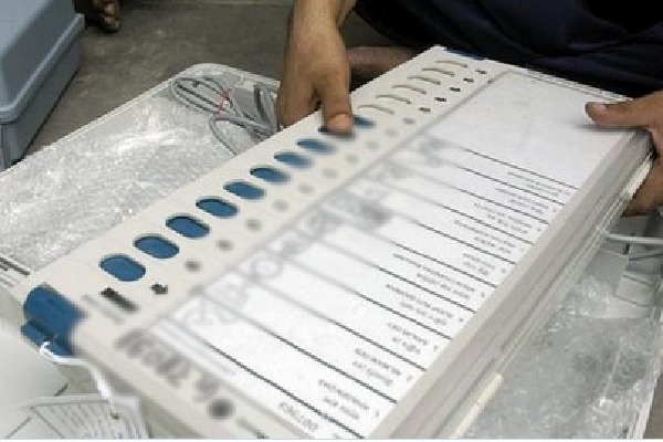 Nagarjunasagar polling continues 