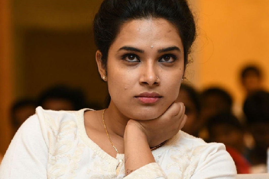 Doctors refused to do delivery says Hariteja