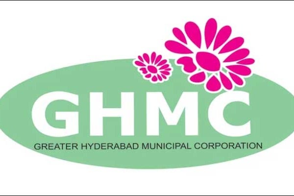 GHMC fines complexes for cellecting parking fees