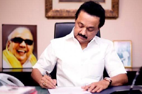 Governor approves Tamilnadu cabinet 
