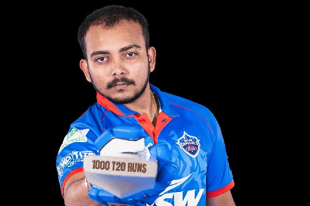Police stops cricketer Prithvi Shaw in Sindhudurg district in Maharashtra