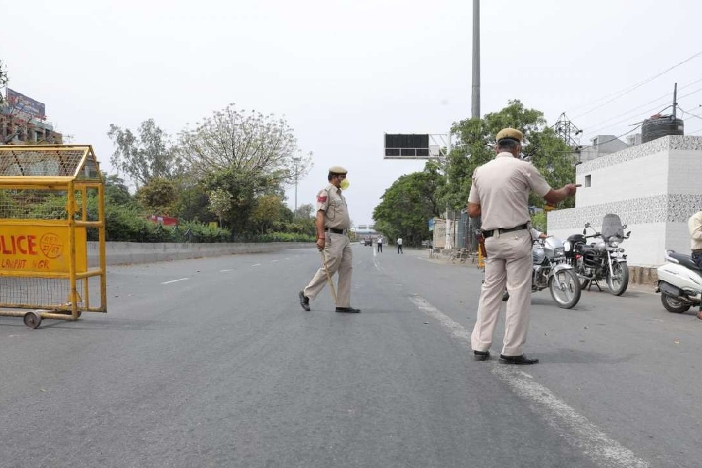 Delhi extends Lockdown one more week