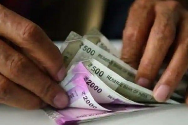 Ten lakhs money identified in a beggar house in Tirupati