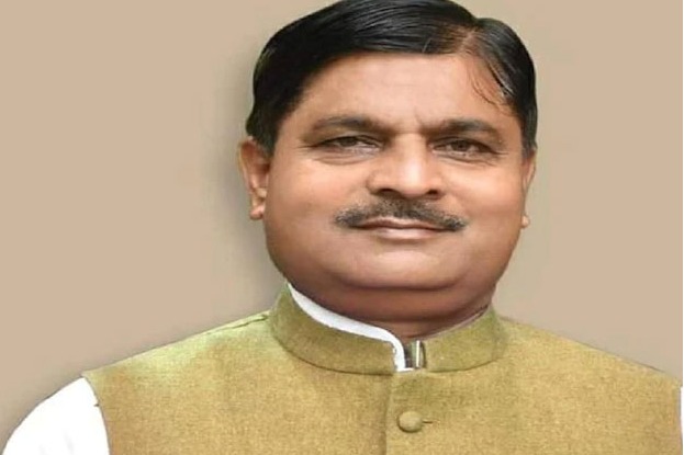 UP minister Vijay Kashyap succumbs to Covid19