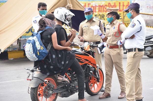 Telangana police seize 15 thousand vehicles
