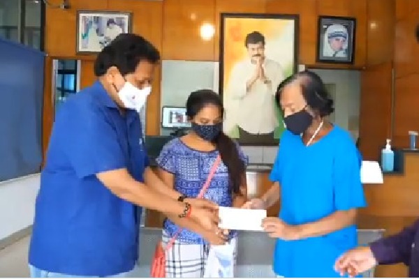 Chiranjeevi helps ill suffering photo journalist Bharat Bhushan