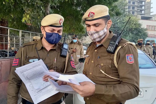 Delhi constable kidnaps burglar demands Rs 3 lakh ransom
