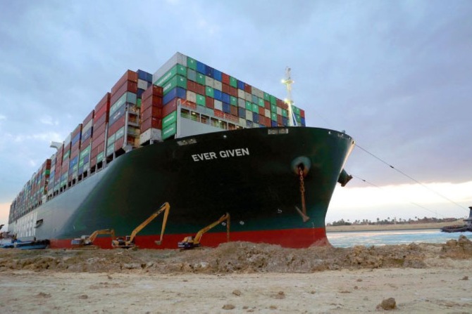 Egypt govt demand 55 crore dollars to give Ever Given Ship 