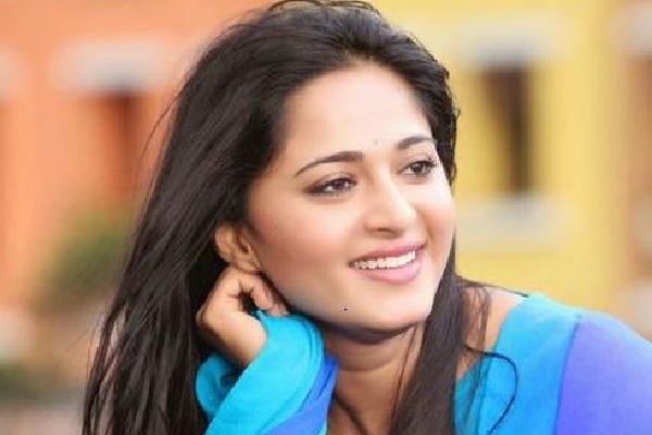 Anushka new film to be started by the end of June 