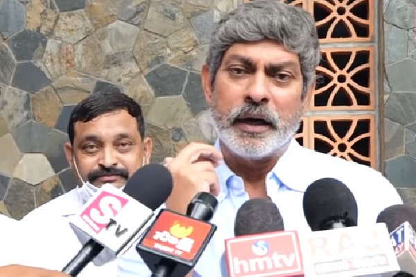Jagapathi Babu reveals he was taken Anandaiah corona medicine