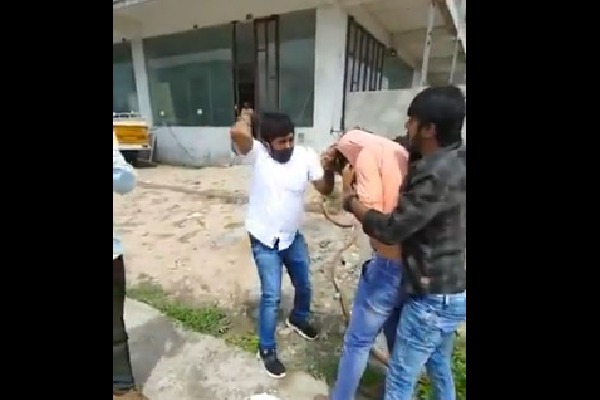 Attack on a constable in Patancheru