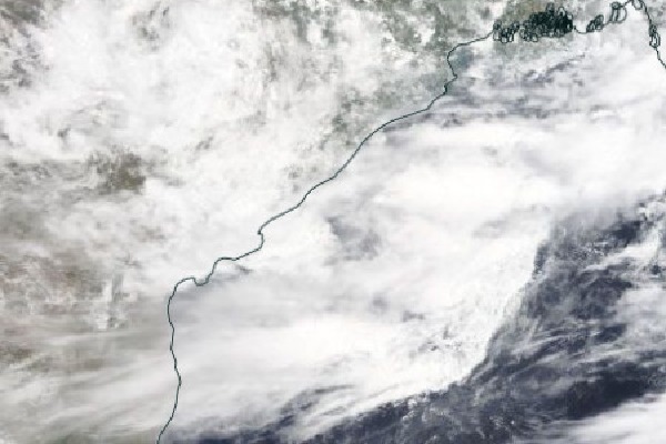 Low pressure in Bay of Bengal