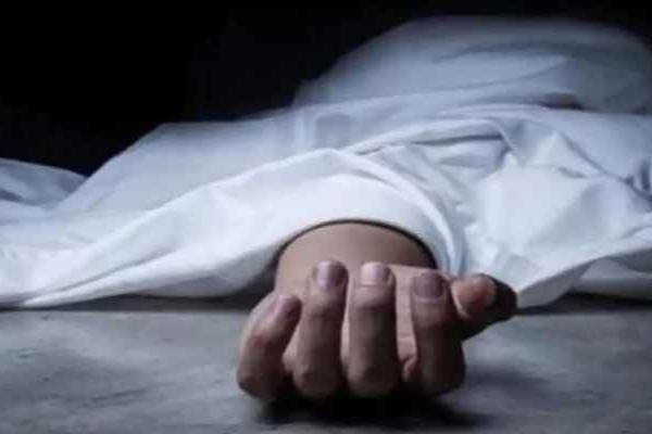 man suicide after loss Rs 12 lakhs in online games
