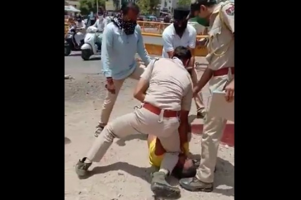 Rajasthan Police replicates George Floyd incident