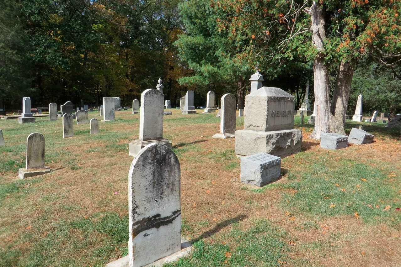 Man who died woke up on the way to graveyard