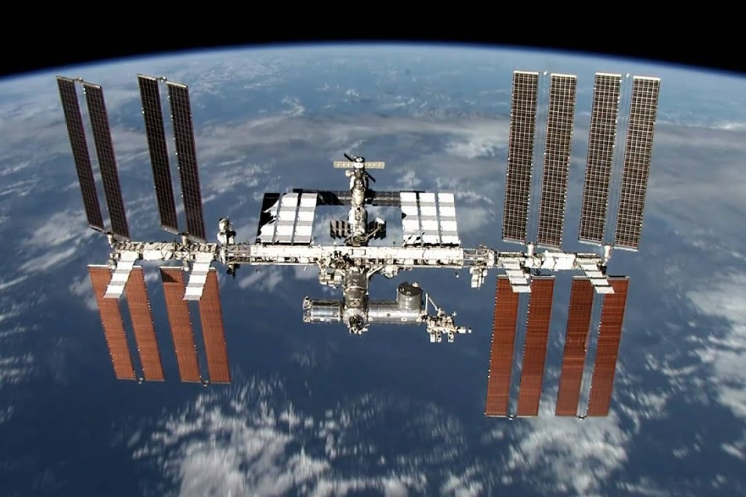 International space station moves to avoid collision with debris