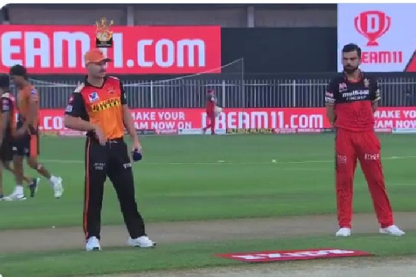 Sunrisers Hyderabad won the toss and elected bowl first in crucial match