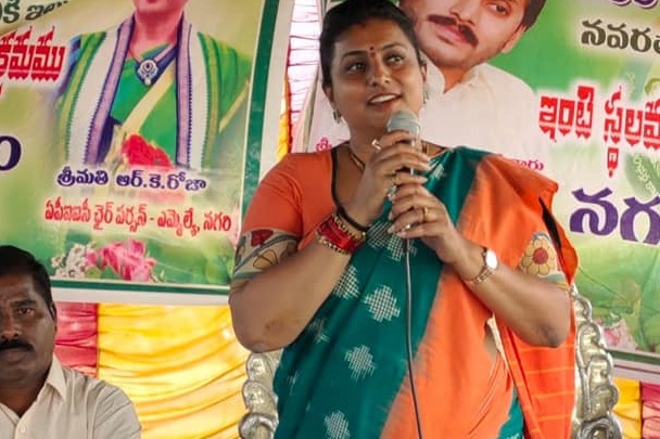 Roja fires on Chandrababu over temples demolition 