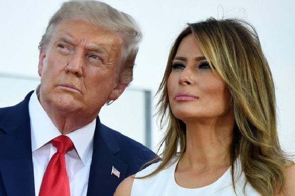 Reports says Melania Trump mulls to divorce Donald Trump once he left White House