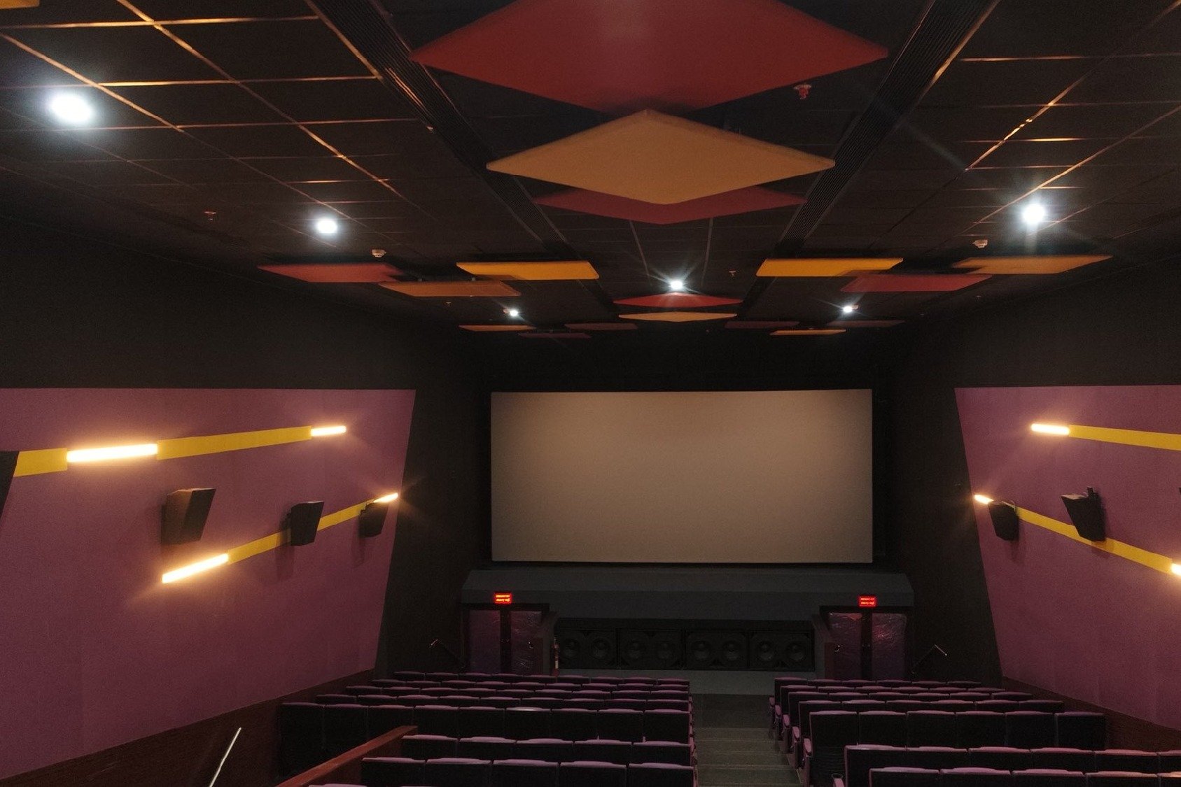 Multiplex association writes to Centre to reopen cinema halls